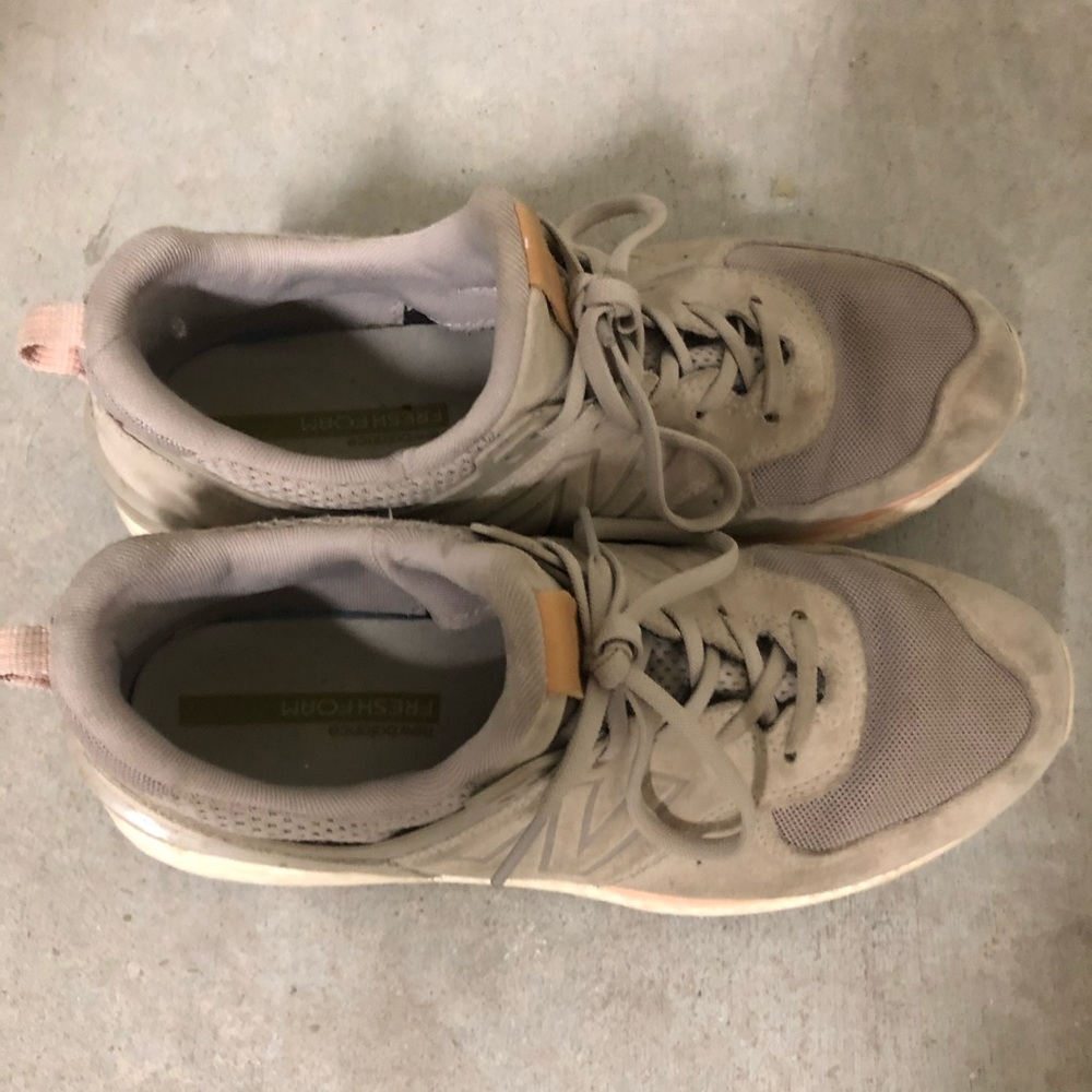 Grey new balance running shoes